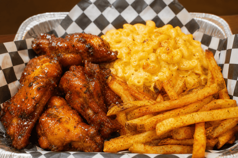 Wings Plate